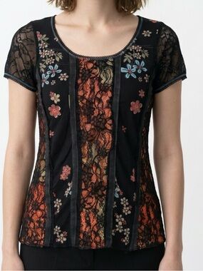 EDISTA Black Floral Lace Panel Short Sleeve Women's Top